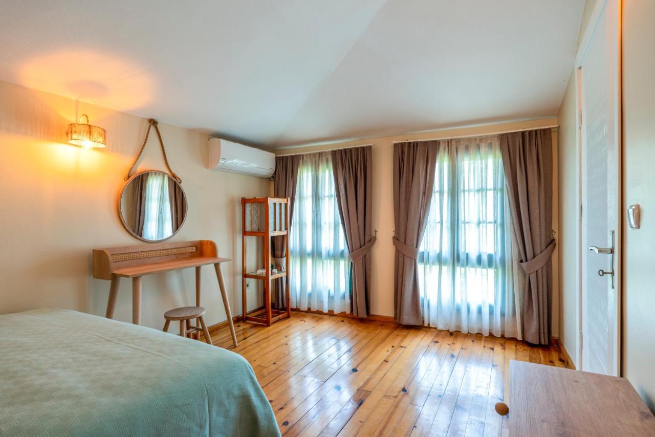 Aya Butik Otel Adalar Zewnętrze zdjęcie