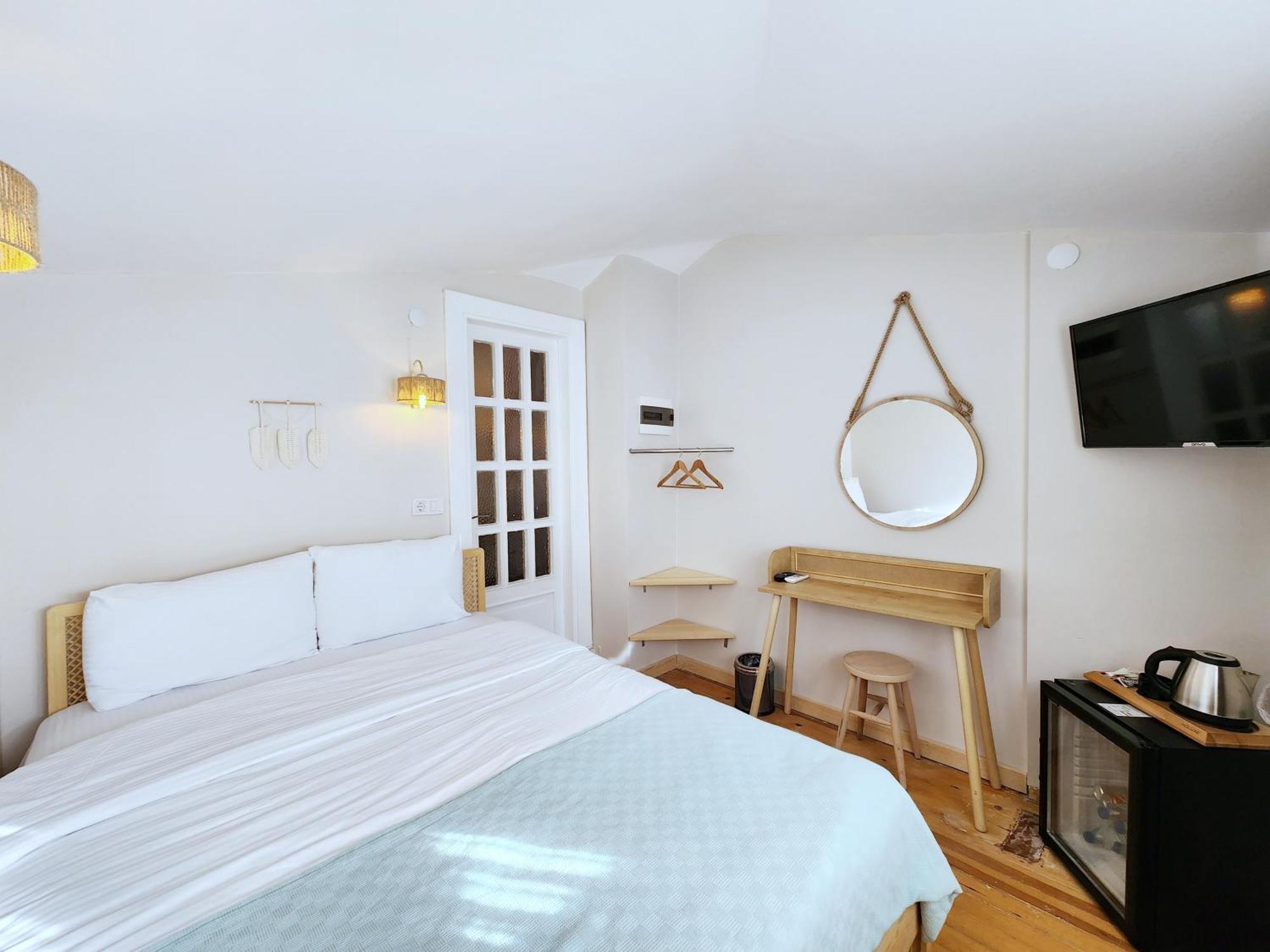 Aya Butik Otel Adalar Zewnętrze zdjęcie