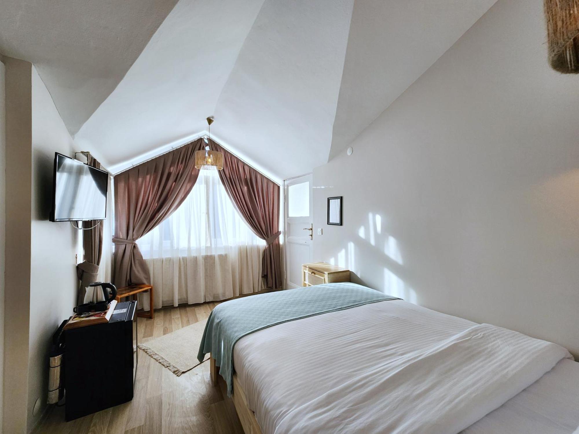 Aya Butik Otel Adalar Zewnętrze zdjęcie